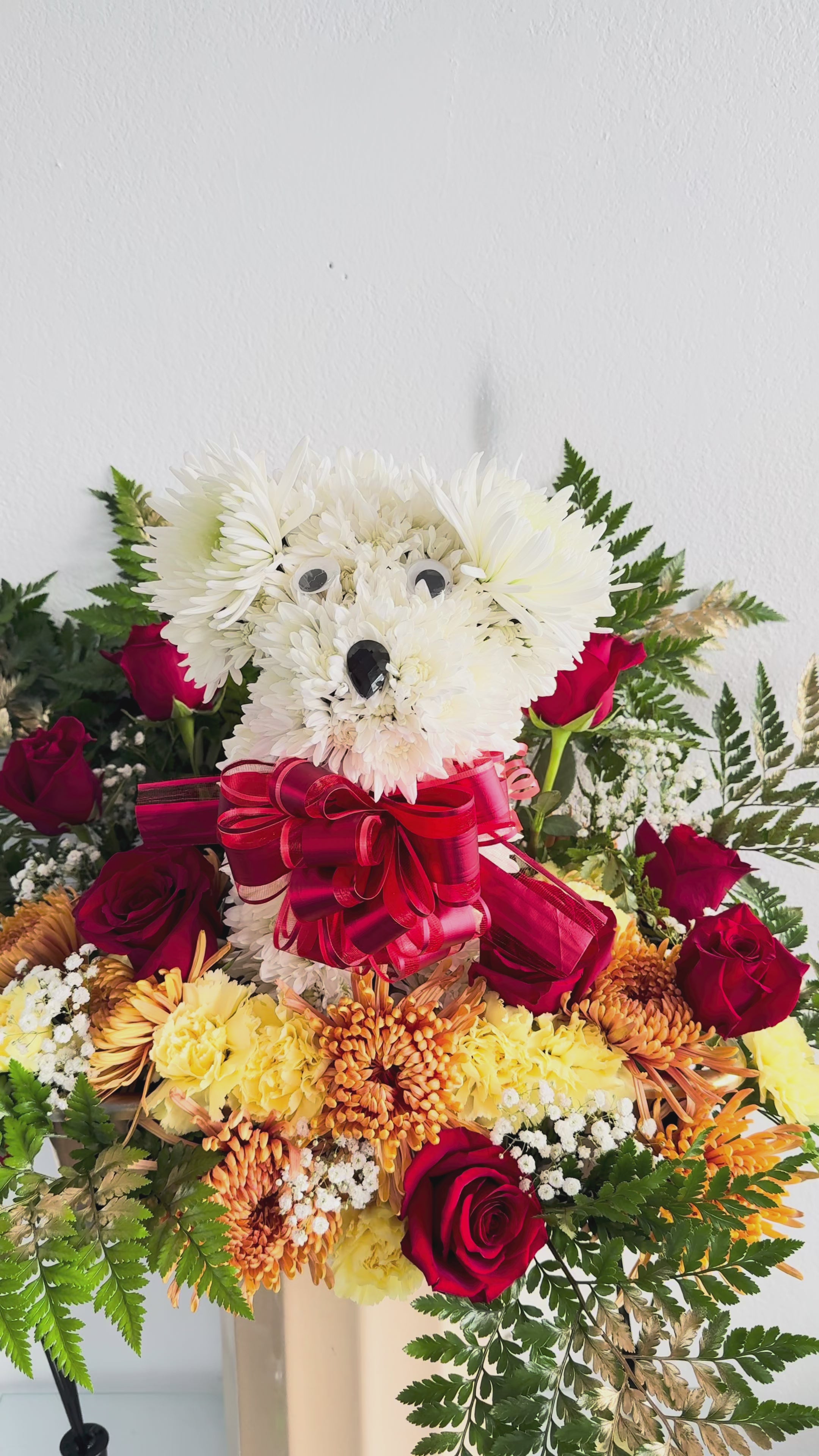 YOUR FAVORITE ANIMAL  OF FLOWERS